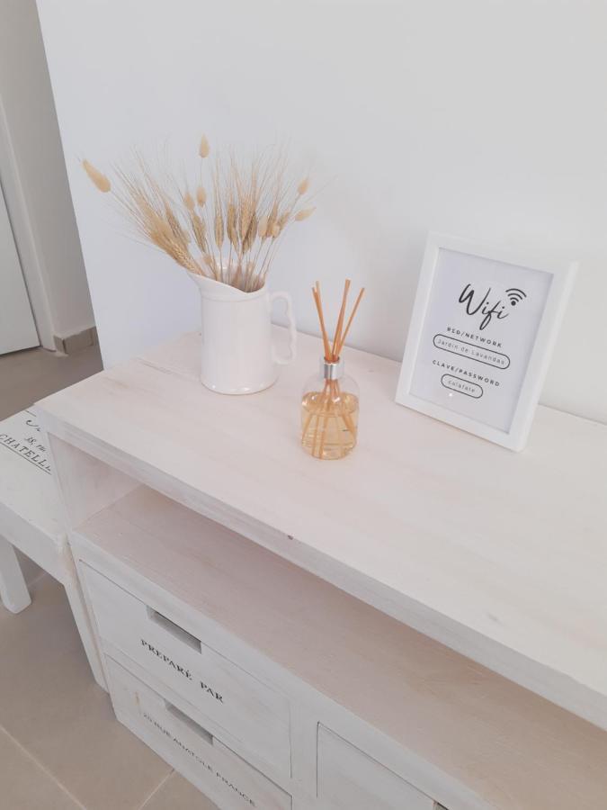 Apartmán Casa A Estrenar! Muy Cerca De La Terminal De Bus El Calafate Exteriér fotografie